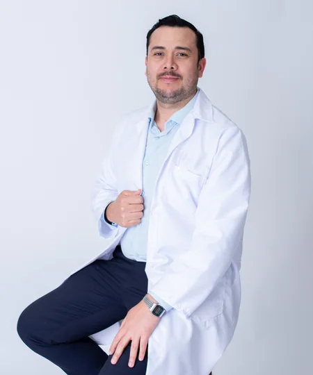 Dr. Daniel Eduardo Cervantes Miranda, urólogo oncólogo en Monterrey